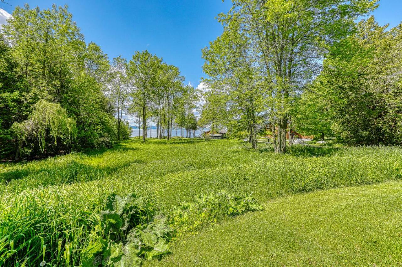2 Bed 2 Bath Vacation Home In Charlotte Exterior photo